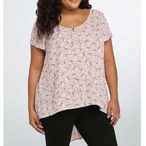 Beautiful pink torrid bow top Sz 1